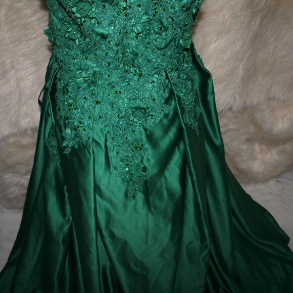 Green Floral Formal GOWN BY STACEES Size 16 NEW Short sleeve - Picture 5 of 13